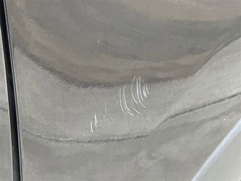 Used 2012 Ford Explorer XLT image 31