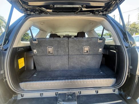 Used 2018 Toyota 4Runner SR5 RWD image 19