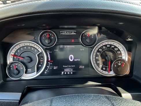 Used 2016 RAM 1500 Laramie image 15