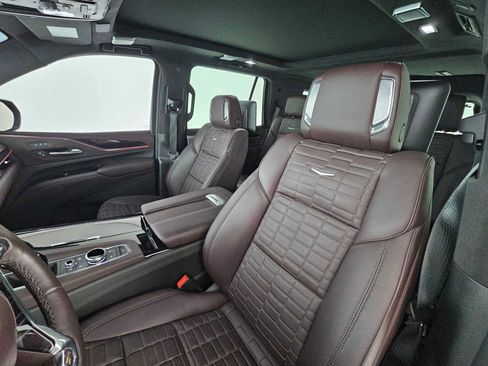 Certified 2024 Cadillac Escalade V AWD/4WD image 24