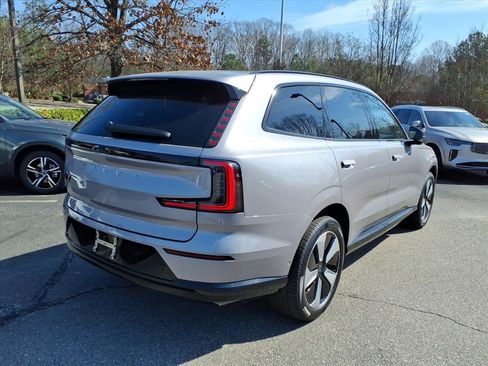 New 2026 Volvo EX90 Plus image 3