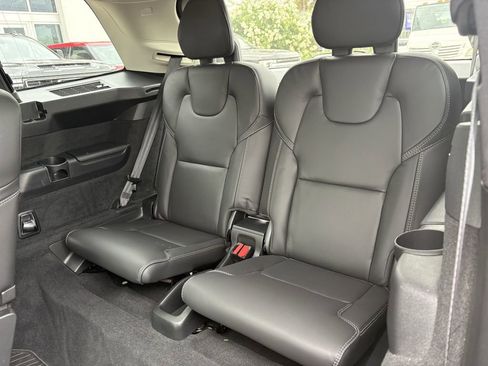 Used 2025 Volvo XC90 B6 Ultra w/ Protection Package Premier AWD/4WD image 26