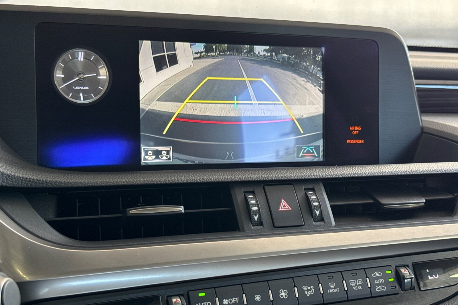 Used 2019 Lexus ES 350 w/ Premium Package FWD image 24