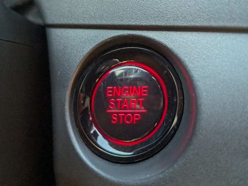 Used 2025 Honda Accord SE image 23