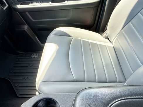 Used 2023 RAM 1500 Tradesman AWD/4WD image 17