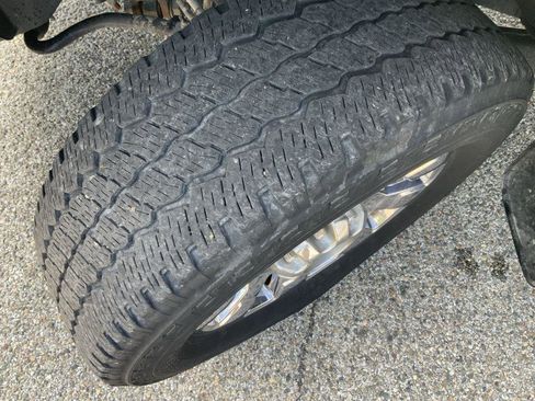 Used 2023 Ford F350 Lariat w/ Tow Technology Package image 23