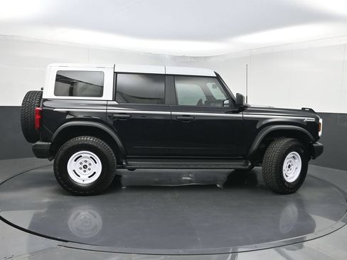 Used 2025 Ford Bronco Heritage Edition AWD/4WD image 44