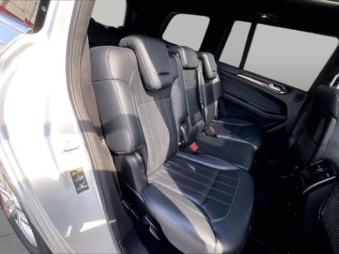 Used 2017 Mercedes-Benz GLS 450 4MATIC image 19