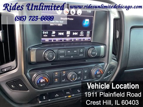 Used 2017 Chevrolet Silverado 2500 LT w/ Midnight Edition AWD/4WD image 21