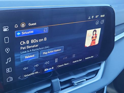 New 2026 Chevrolet Equinox LT w/ Convenience Package II FWD image 17