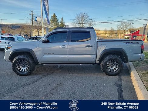 Used 2019 Toyota Tacoma TRD Off-Road image 28