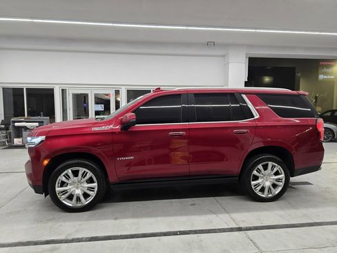 Used 2023 Chevrolet Tahoe High Country image 3
