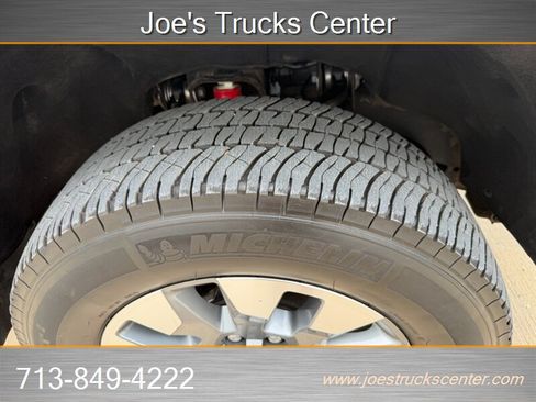 Used 2024 Chevrolet Silverado 2500 LT w/ Convenience Package AWD/4WD image 48