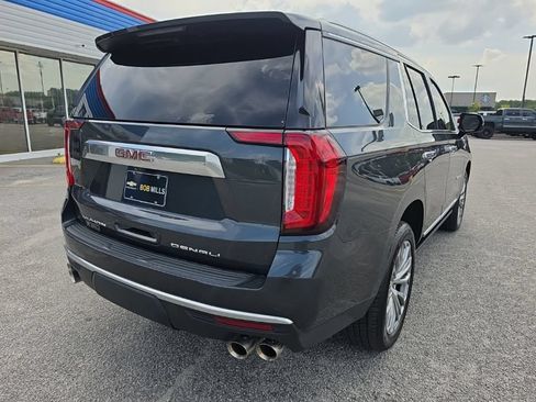 Used 2021 GMC Yukon Denali w/ Denali Premium Package AWD/4WD image 4