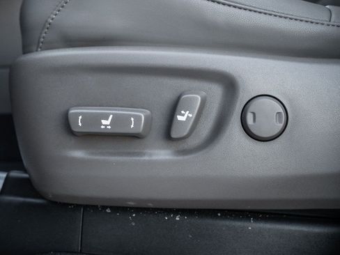 Used 2022 Lexus GX 460 Premium image 19