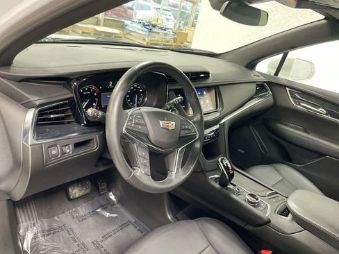 Used 2020 Cadillac XT5 Premium Luxury image 14