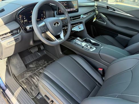 New 2026 INFINITI QX60 Luxe image 11