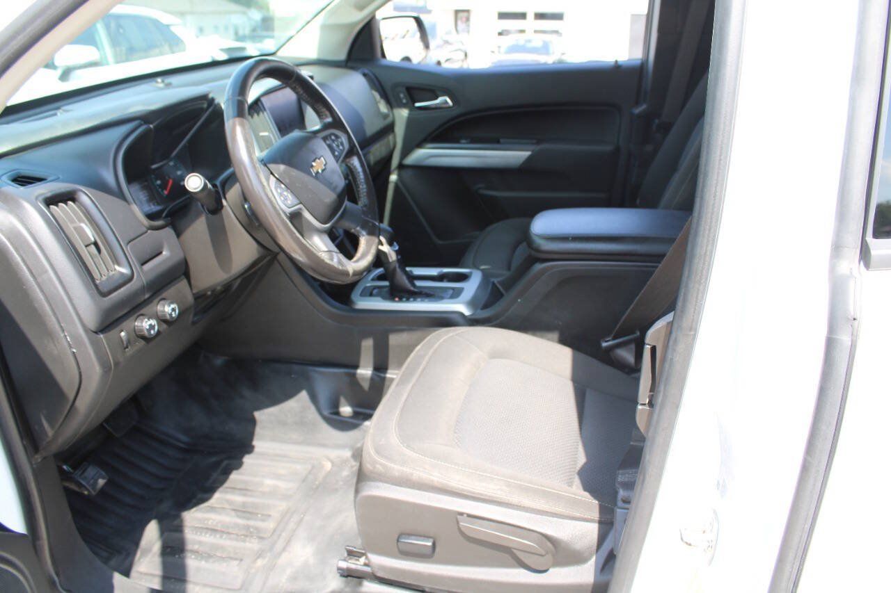 Used 2022 Chevrolet Colorado LT w/ Fleet Safety Package AWD/4WD image 9
