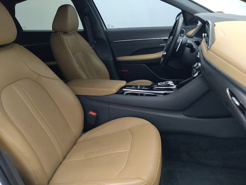 Used 2021 Hyundai Sonata Limited FWD image 21