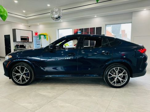 Used 2022 BMW X6 M50i w/ Executive Package image 4