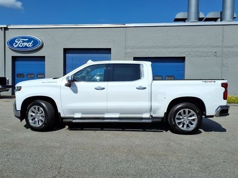 Used 2019 Chevrolet Silverado 1500 LTZ w/ LTZ Premium Package AWD/4WD image 2