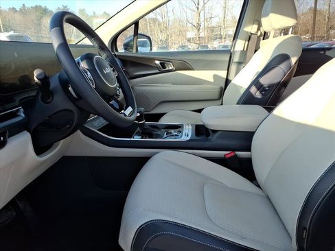 New 2026 Kia Carnival SX Prestige image 6