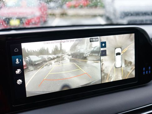 Used 2023 Hyundai Palisade Calligraphy image 24