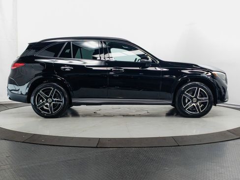 Certified 2026 Mercedes-Benz GLC 300 4MATIC image 33