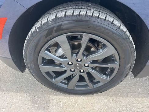 Used 2023 Chevrolet Equinox RS FWD image 27