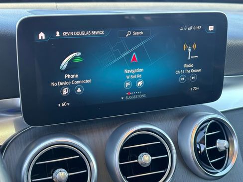 Used 2021 Mercedes-Benz GLC 300 GLC 300 w/ Premium Package image 20