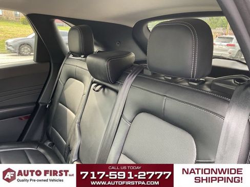 Used 2022 Ford Escape SEL AWD/4WD image 11