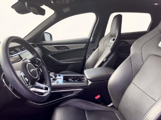 Used 2026 Jaguar F-PACE R-Dynamic S AWD/4WD image 15