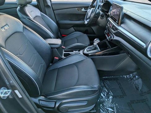 Used 2023 Kia Forte GT-Line w/ GT-Line Technology Package FWD image 26