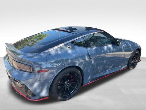 Used 2024 Nissan Z NISMO w/ Floor Mat Package RWD image 4
