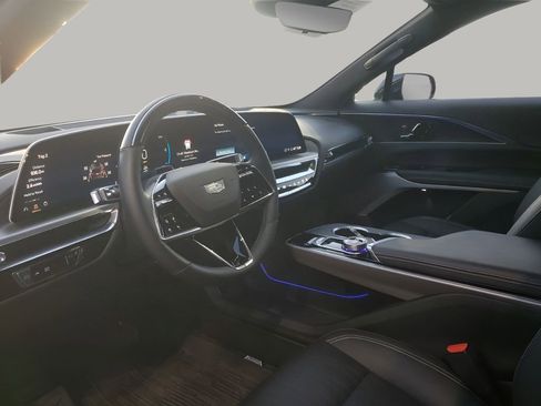 Certified 2024 Cadillac Lyriq Luxury w/ LPO, Floor Liner Package image 31