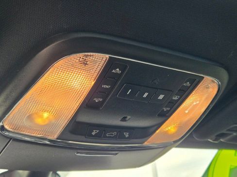 Used 2019 Jeep Grand Cherokee Overland image 34