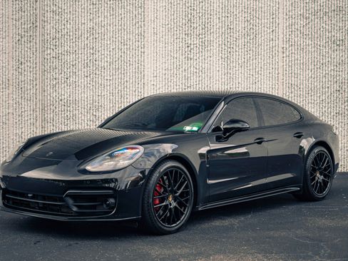 Used 2017 Porsche Panamera Turbo AWD/4WD image 1