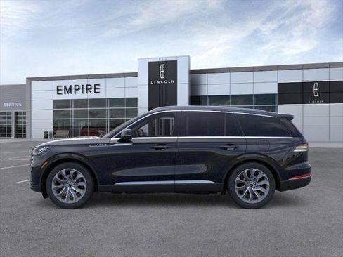New 2026 Lincoln Aviator Reserve image 3