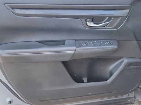Used 2025 Honda CR-V EX image 13