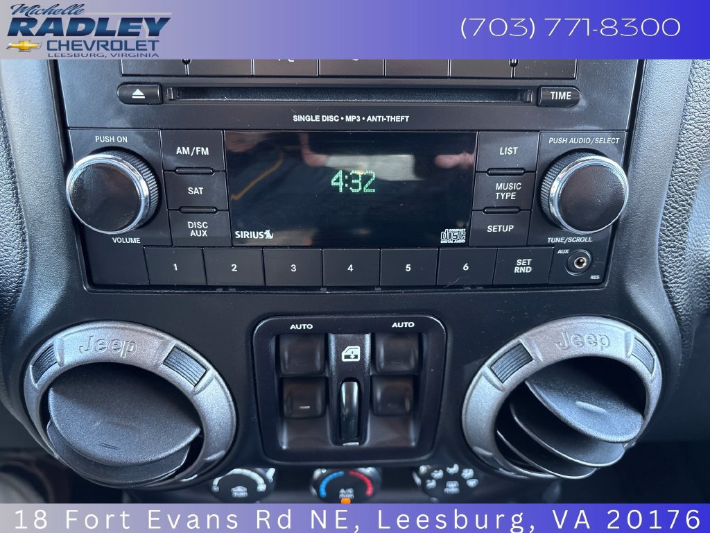 Used 2017 Jeep Wrangler Unlimited Sport w/ Quick Order Package 24S AWD/4WD image 17
