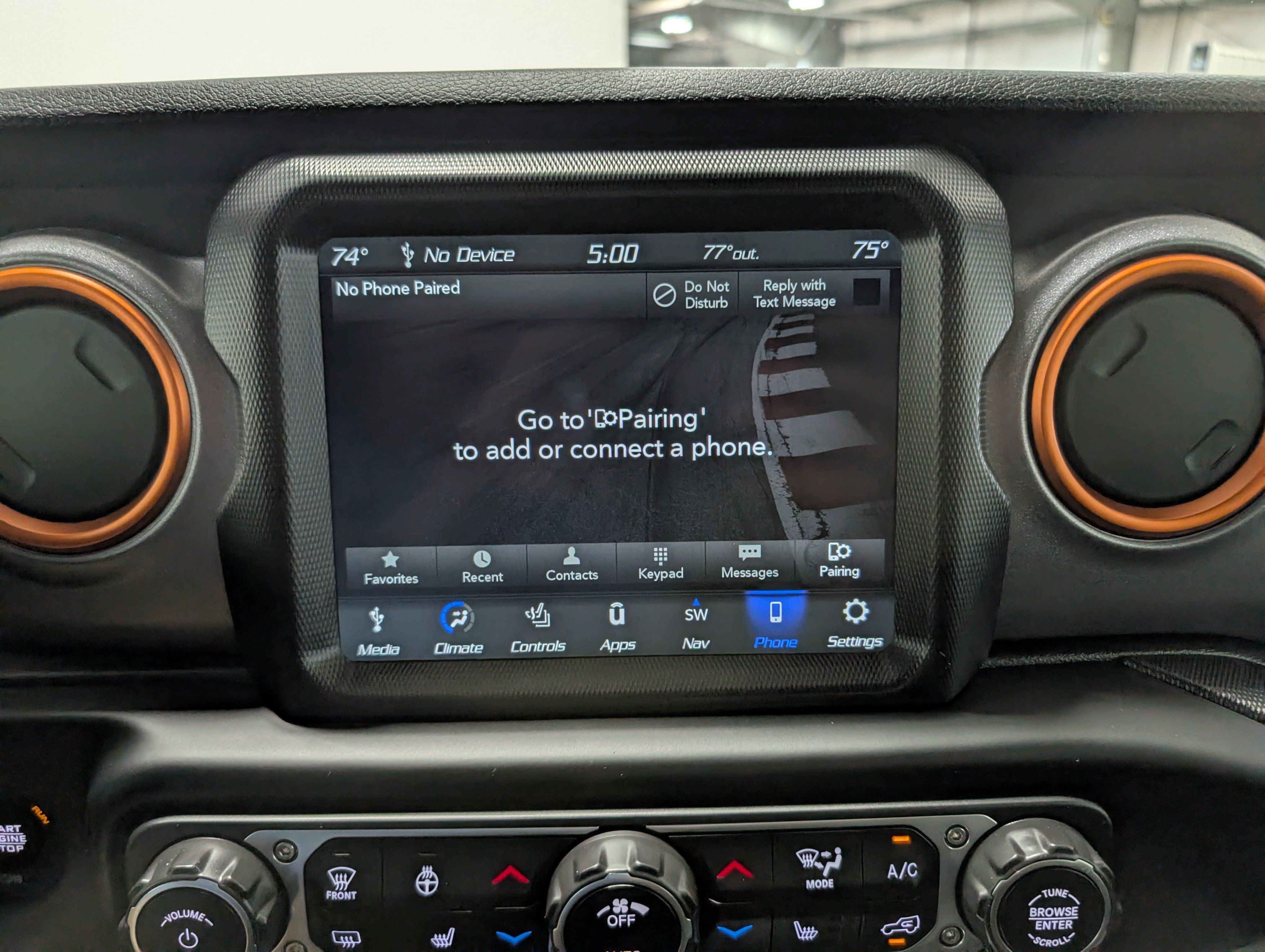Used 2021 Jeep Gladiator Mojave AWD/4WD image 24