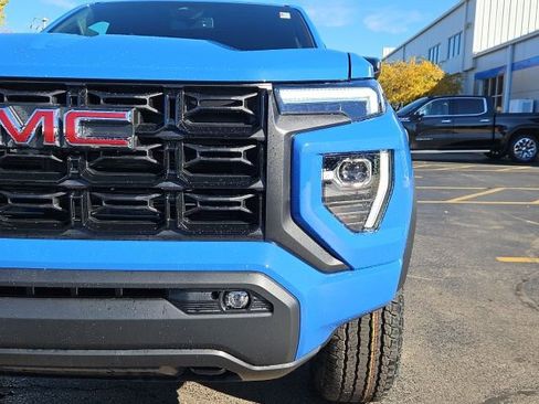 New 2026 GMC Canyon Elevation w/ Convenience Package image 3