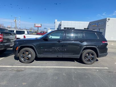 Used 2024 Jeep Grand Cherokee L Altitude