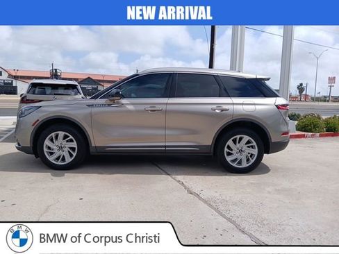 Used 2021 Lincoln Corsair FWD w/ Convenience Package image 6