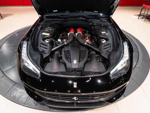 Certified 2020 Ferrari GTC4Lusso T image 18