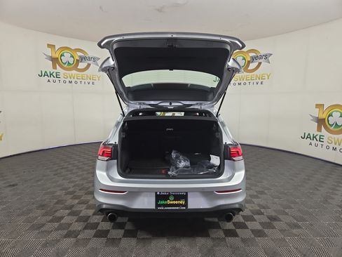 Used 2022 Volkswagen GTI SE FWD image 33