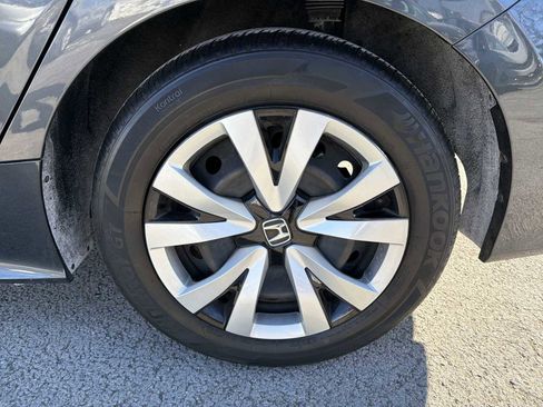 Used 2023 Honda Civic LX image 19