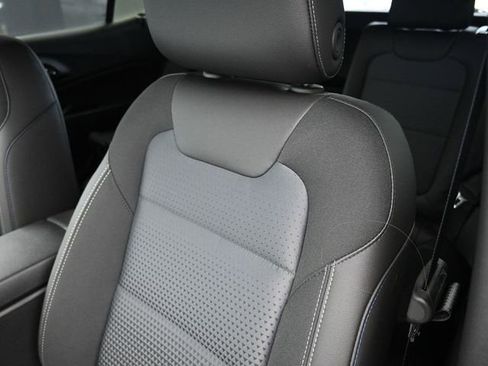 New 2026 Chevrolet Trax LT w/ Driver Confidence Package FWD image 18