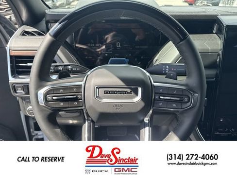 New 2026 GMC Yukon XL Denali w/ Denali Reserve Package AWD/4WD image 14
