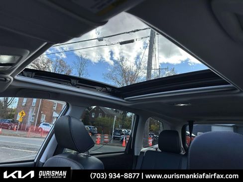 Used 2018 Subaru Forester 2.5i Touring w/ Popular Package #3B image 22